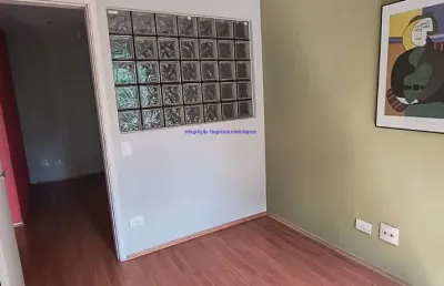 Conjunto comercial 33m², 01 banheiro e 01 vaga na garagem.  condomínio com recepção e segurança 24hrs.  excelente localização.