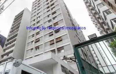 Condomínio com portaria, segurança 24hrs, academia, espaço kids e salão de festa.  excelente localização entre as ruas estados unidos, oscar freire