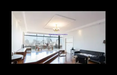 Apartamento mobiliado 400m², 05 dormitórios (sendo 02 suítes, 02 dependências de empregada), 05 banheiros e 01 vaga na garagem.