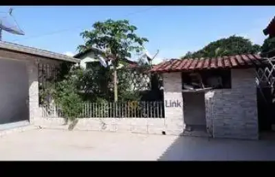 Casa com 2 dormitórios à venda, 280 m² por r$ 750.000,00 - balneário três marias - peruíbe/sp