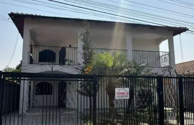 Sobrado com 4 dormitórios à venda, 300 m² por r$ 669.000,00 - centro - inhumas/go