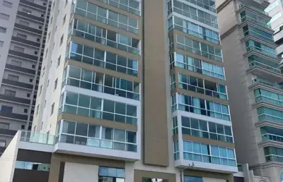 Apartamento para venda no bairro meia praia em itapema