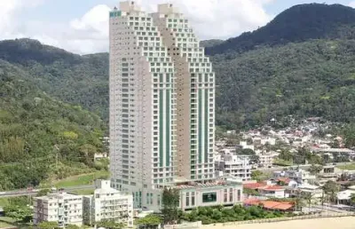 Apartamento com 3 quartos à venda na Rua 137, Ilhota, Itapema