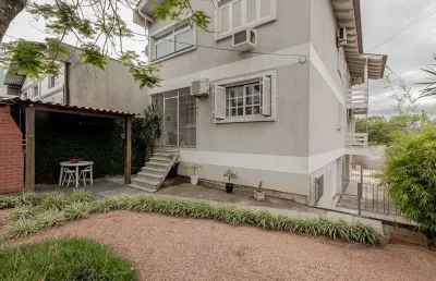 Casa para venda no bairro vila jardim em porto alegre