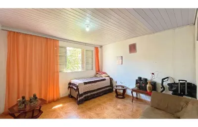 Casa com 3 quartos à venda na Rua Coronel Tisiano F. de Leoni, Partenon, Porto Alegre