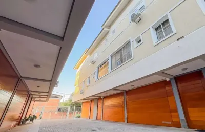 Casa em condomínio para venda no bairro vila ipiranga em porto alegre