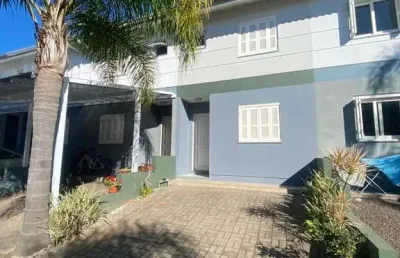Sobrado duplex 3 quartos para venda no bairro centenário em torres