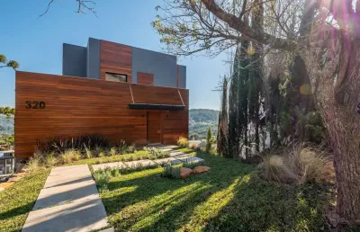 Casa 5 quartos sendo 4 suítes para venda no bairro bavaria em gramado