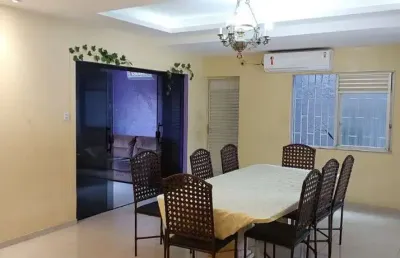 -cop 30 - casa de 2 pavimentos no conjunto médice 2 bairro da marambaia! -área privativa de 350m². -02 vagas de garagem.