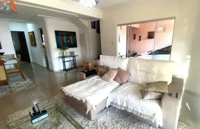 -cop 30 - casa de 2 pavimentos com 4 suítes no comdomínio cidade jardim 1! -área privativa de 170m². -01 vagas de garagem.