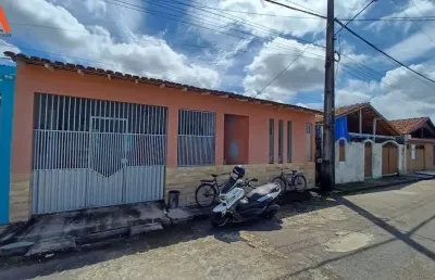 -cop 30 - cara térrea com 3 suítes no conjunto itapuã. -área privativa de 324m². -02 vagas de garagem.