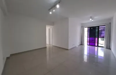 Freguesia alugo apartamento 3 quartos frontal com varanda