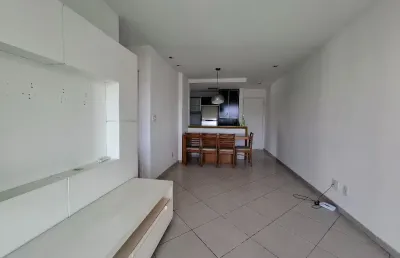 Rua aroazes alugo apartamento 2 quartos , sendo 1 suíte  mobiliado