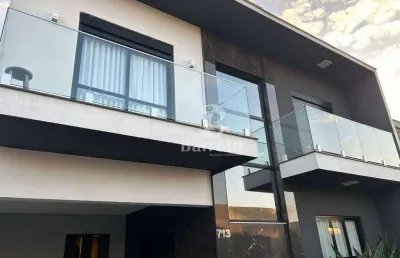 'exclusivo sobrado no royal maison: 3 suítes, área gourmet e piscina!'