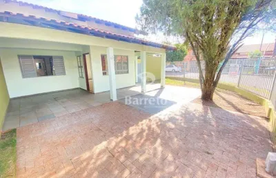 Casa com 3 quartos à venda na Rua Norberto Cestari Moreira, Antares, Londrina