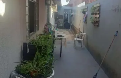 Casa com 2 quartos à venda na Vila Pacífico, Bauru 
