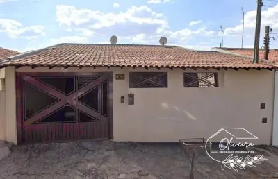 Casa com 2 quartos à venda no Núcleo Residencial Alto Alegre, Bauru 