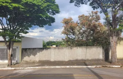 Terreno em excelente localização, em bairro arborizado próximo ao shopping