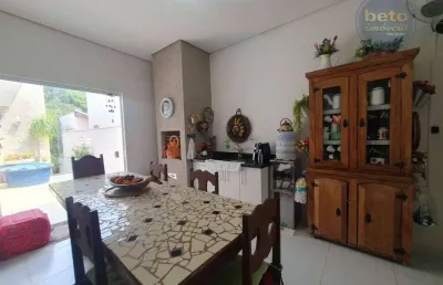 Casa em condomínio fechado com 3 quartos à venda na Rua Victória Silveira Piassarolli, Pinheirinho, Itu