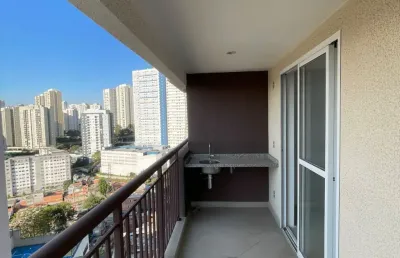 Apartamento com 3 quartos, suíte e 2 vagas de garagens cobertas no morumbi