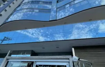 Frente para o mar de itaparica, 4 su&iacute;tes, 270m2, 4 vagas e lazer clube - praia de itaparica, vila velha - es