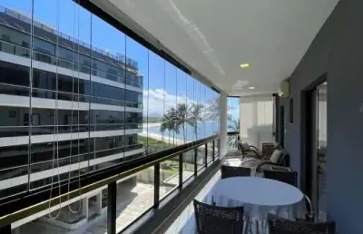 Apartamento todo montado com 150m2, sendo 4 quartos, na praia de peracanga - centro, guarapari - es
