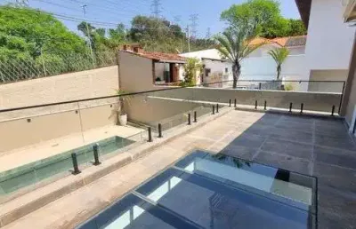 Maravilhosa casa para venda no residencial 11 . 5 suítes. piscina aquecida.