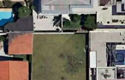 Oportunidade , ótimo lote/terreno para venda tem 630 metros quadrados .