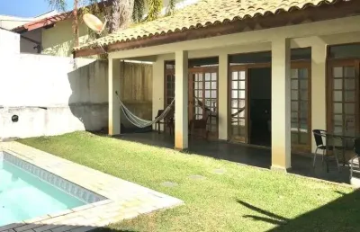 Oportunidade para venda em alphaville, tem 300 m2 e 3 quartos. terreno 370 metros .