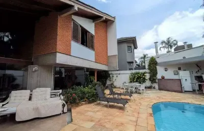 Casa em condomínio fechado com 3 quartos à venda na Alameda das Prímulas, 300, Alphaville, Santana de Parnaíba