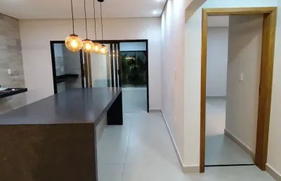 Casa com 3 quartos à venda no Residencial Ouro Verde, Botucatu 