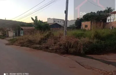 Terreno à venda no Recanto Verde, Esmeraldas 