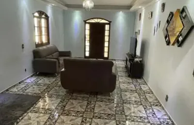 Casa para venda em betim, amazonas, 6 dormitórios, 1 suíte, 2 banheiros, 4 vagas