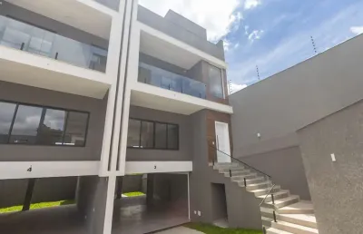 Sobrado triplex à venda com 4 quartos no tingui em curitiba