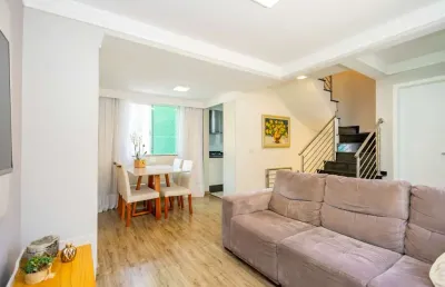 Sobrado triplex com 3 quartos no santa cândida em curitiba