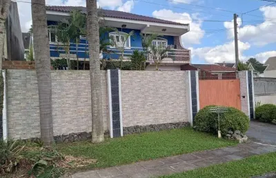 Casa à venda com 3 quartos, piscina e edícula em santa felicidade
