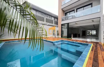 Casa com 3 quartos à venda na Praia de Leste, Pontal do Paraná 