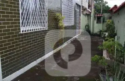 Excelente casa em campo grande, localização bem nobre da região