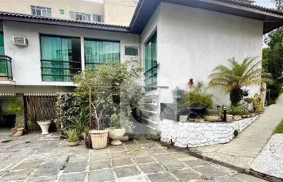Casa com 7 quartos à venda na Rua Jaime Ovale, Jardim Guanabara, Rio de Janeiro