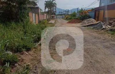 Terreno linear 180m² condomínio fechado com documentação perfeita e rgi individual a venda