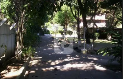 Taquara jacarepaguá terreno área total de 3380m² sendo 24m frente testada a venda 
