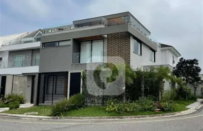 Casa 4 suites à venda  vargem pequena  condomínio dream garden