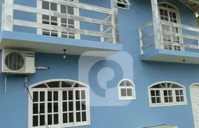 Casa com 3 quartos à venda na Rua José Carlos Pace, Centro, Maricá