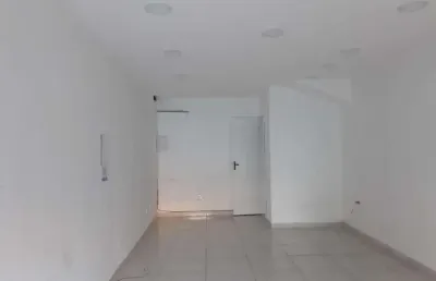 Loja para alugar, 27 m² por r$ 2.100,00/mês - centro - rio das ostras/rj
