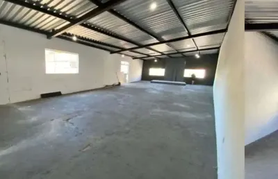 Salão para alugar, 180 m² por r$ 2.500,00/mês - portinho - cabo frio/rj