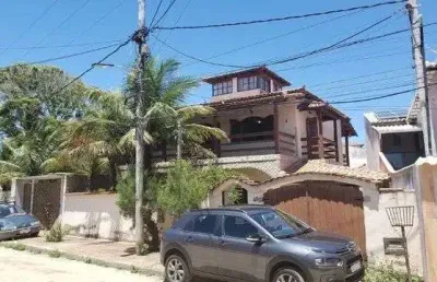 Casa com 4 dormitórios à venda, 300 m² por r$ 480.000,00 - monte alto - arraial do cabo/rj