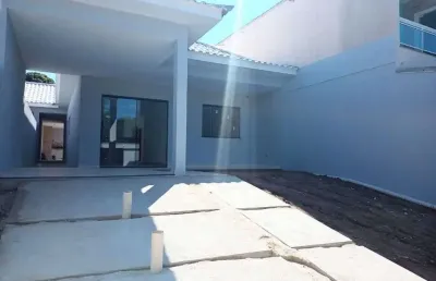 Casa com 3 dormitórios à venda, 130 m² por r$ 500.000,00 - ns nazareth - araruama/rj