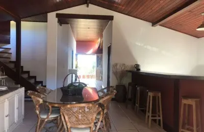 Casa com 3 dormitórios à venda, 215 m² por r$ 890.000 - arpoador da rasa - armação dos búzios/rj