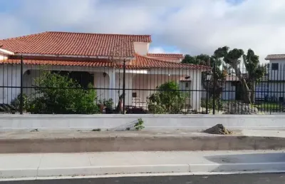 Casa com 6 dormitórios à venda, 600 m² por r$ 1.300.000,00 - coqueiral - araruama/rj