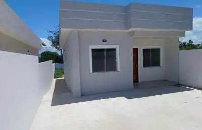 Casa com 2 dormitórios à venda, 75 m² por r$ 239.000,00 - vila canaa - araruama/rj